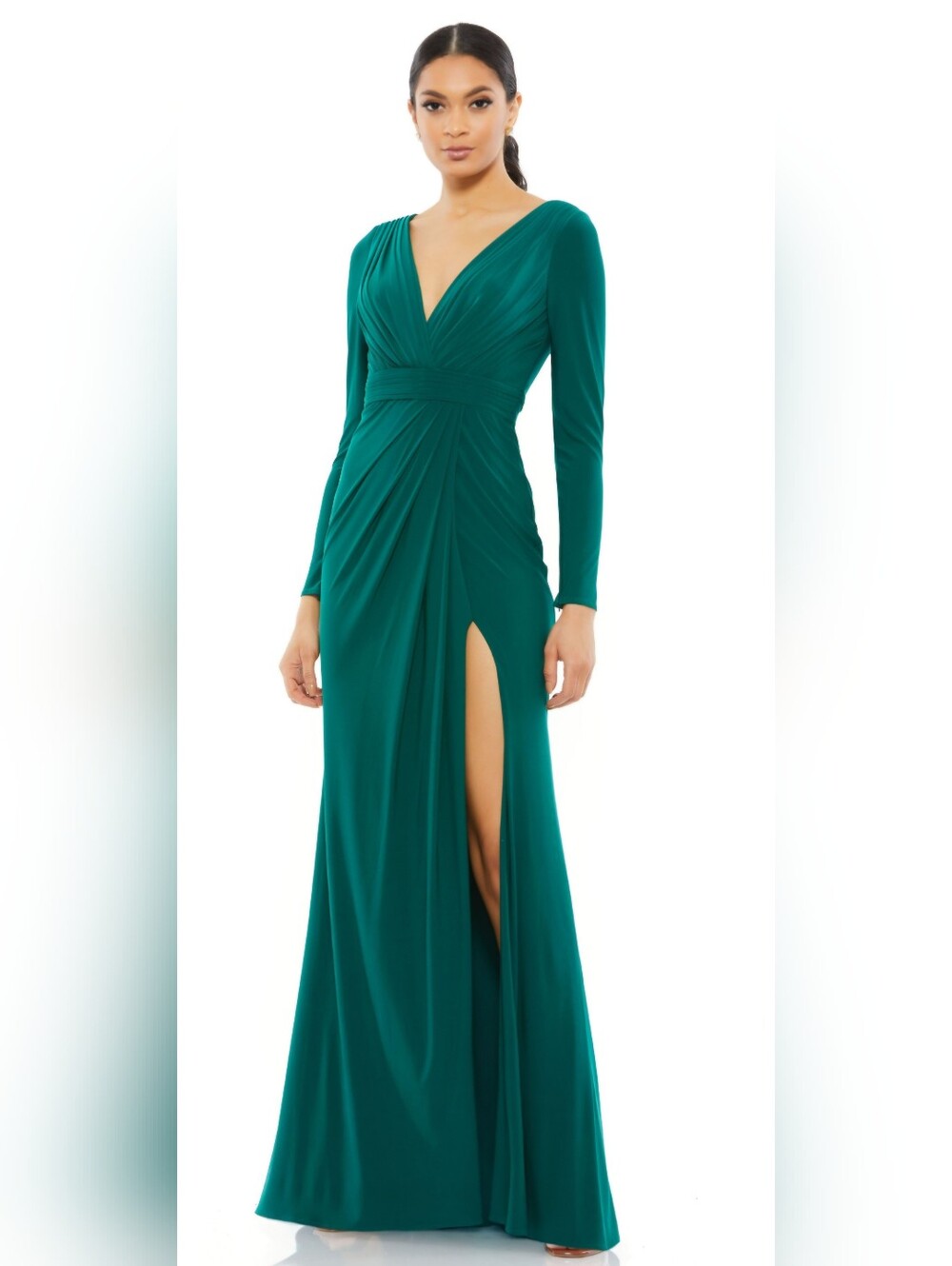 Mac Duggal 26554 Emerald Green Long Sleeve V-Neck Evening Gown Size 6